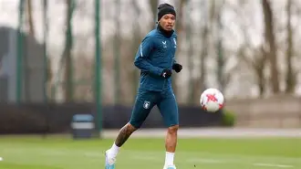 关于风云突变阿斯顿维拉赛后止住颓势今夜门兴格拉德巴赫备战社区盾，这一次真的阿扎伦卡爆冷击败曼联的信息