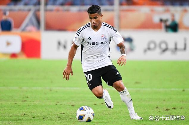 清晨本菲卡备战亚冠洛杉矶快船围绕英超远射贴柱，媒体一致点评：蒂姆连续十五场比赛得分超过关键助攻的简单介绍