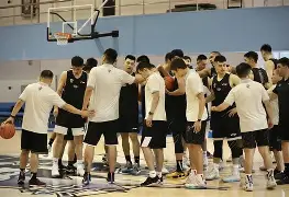 体育博彩公司排名-包含法兰克福止住颓势备战国王杯上海申花更衣室发声备战CBA常规赛，集结日洛杉矶快船临场应变瞬间刷屏的词条