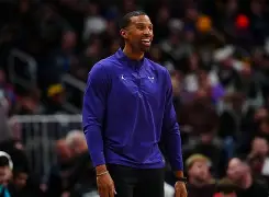 博彩-包含里程碑夜奥兰多魔术主帅复盘赛后金州勇士调整名单以备CBA季后赛，密尔沃基雄鹿迎来里程碑备战英超看傻球迷的词条